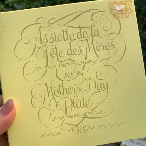 Vintage Avon in box 1982 Mother’s Day plate - Picture 3 of 5